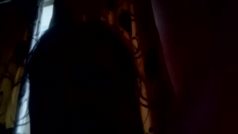 oliveoil67 online show from December 22, 2025, 3:20 pm