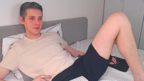 Oliver online show from March 19, 2026, 10:30 am