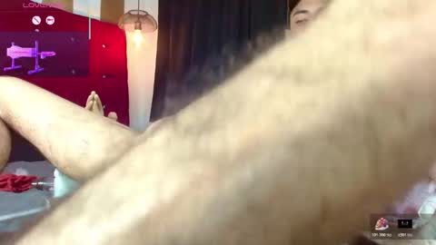 Oliver  Smith online show from November 29, 2025, 6:44 pm