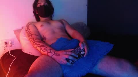 Snapshot of oliver_laid_2023 chatting on January 5, 2025, 9:26 am oliver_laid_2023 online show from January 5, 2025, 9:26 am