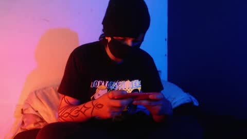 Snapshot of oliver_laid_2023 chatting on January 6, 2025, 4:58 am oliver_laid_2023 online show from January 6, 2025, 4:58 am