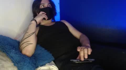 Snapshot of oliver_laid_2023 chatting on January 27, 2025, 7:56 am oliver_laid_2023 online show from January 27, 2025, 7:56 am