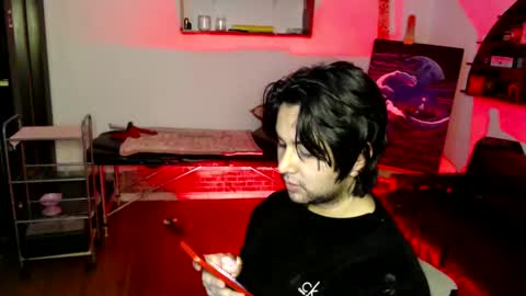 Snapshot of oliver_laid_2023 chatting on October 20, 2025, 12:11 am oliver_laid_2023 online show from October 20, 2025, 12:11 am