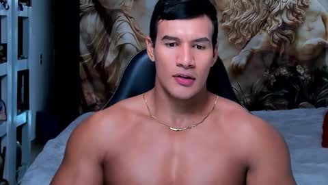 Snapshot of oliver_tommy chatting on November 9, 2025, 2:10 am oliver_tommy online show from November 9, 2025, 2:10 am