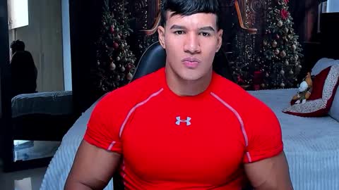 Snapshot of oliver_tommy chatting on December 14, 2025, 11:42 pm oliver_tommy online show from December 14, 2025, 11:42 pm