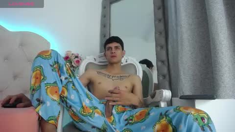 Snapshot of oliverkoch chatting on January 21, 2025, 6:54 am Oliver Koch online show from January 21, 2025, 6:54 am