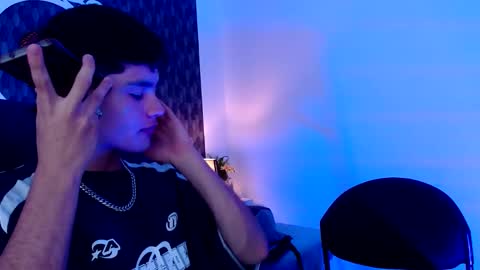 Oliver online show from February 10, 2025, 8:10 pm