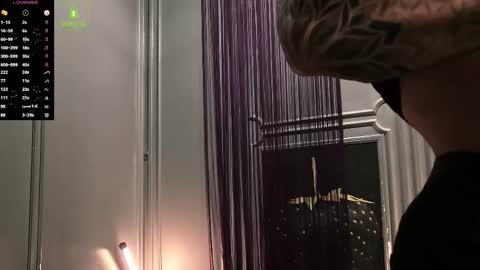 Snapshot of oliversport chatting on February 2, 2026, 5:06 am OliverSport online show from February 2, 2026, 5:06 am