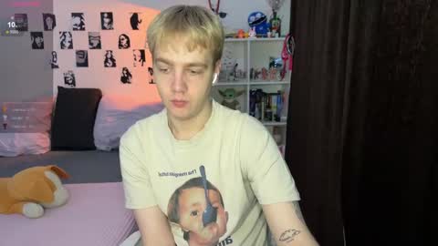 oliver online show from November 24, 2025, 5:07 am