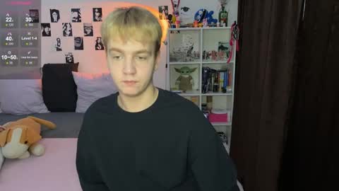 oliver online show from November 28, 2025, 7:00 am