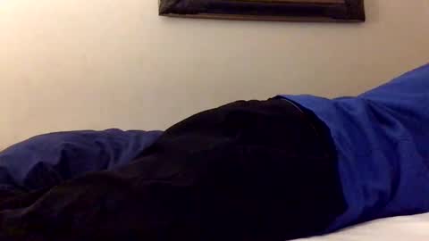 olivertwist1273 online show from December 22, 2024, 4:17 am