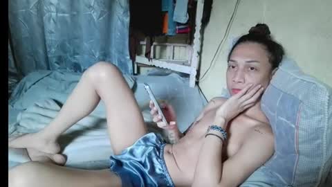 Snapshot of olivia0624 chatting on July 13, 2026, 5:21 am Horny Alana online show from July 13, 2026, 5:21 am