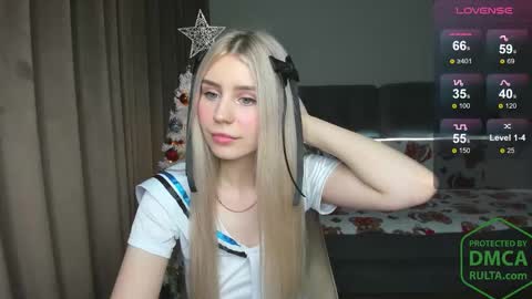 Snapshot of olivia1taylor chatting on December 21, 2025, 1:29 pm Olivia online show from December 21, 2025, 1:29 pm