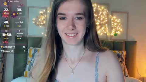 Snapshot of olivia_7 chatting on May 26, 2026, 4:03 pm Olivia online show from May 26, 2026, 4:03 pm