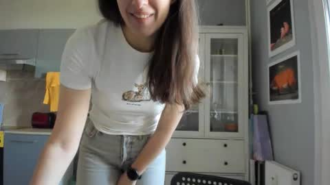 Snapshot of olivia__dream chatting on May 10, 2026, 7:46 am olivia__dream online show from May 10, 2026, 7:46 am