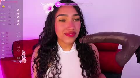 Snapshot of olivia_fx chatting on June 18, 2026, 6:56 pm Maria online show from June 18, 2026, 6:56 pm