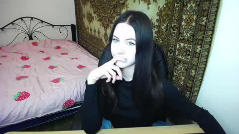olivia_graceee online show from May 14, 2026, 9:38 am