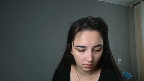 Olivia online show from October 28, 2025, 10:08 am