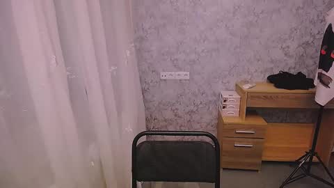 Snapshot of olivia_red_ chatting on December 28, 2024, 2:11 am Olivia online show from December 28, 2024, 2:11 am