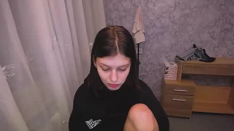 Snapshot of olivia_red_ chatting on January 5, 2025, 4:47 am Olivia online show from January 5, 2025, 4:47 am