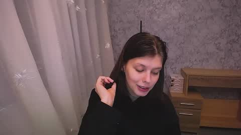 Snapshot of olivia_red_ chatting on January 5, 2025, 7:49 am Olivia online show from January 5, 2025, 7:49 am