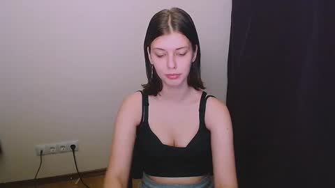 Snapshot of olivia_red_ chatting on January 10, 2025, 2:34 pm Olivia online show from January 10, 2025, 2:34 pm