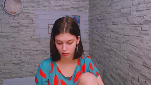 Snapshot of olivia_red_ chatting on January 20, 2025, 5:48 pm Olivia online show from January 20, 2025, 5:48 pm