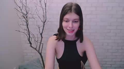 Snapshot of olivia_red_ chatting on January 24, 2025, 5:11 pm Olivia online show from January 24, 2025, 5:11 pm