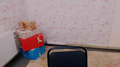 Snapshot of olivia_red_ chatting on February 18, 2025, 1:44 pm Olivia online show from February 18, 2025, 1:44 pm