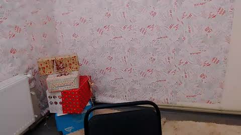 Snapshot of olivia_red_ chatting on February 25, 2025, 6:09 pm Olivia online show from February 25, 2025, 6:09 pm