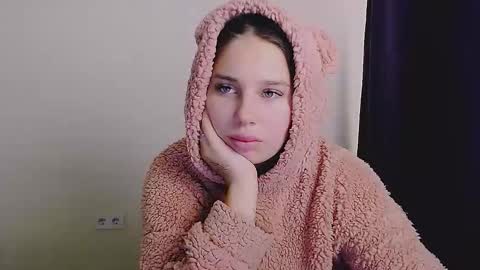 Snapshot of olivia_red_ chatting on September 26, 2025, 3:54 am Olivia online show from September 26, 2025, 3:54 am