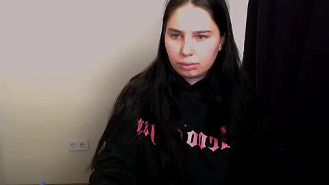 Snapshot of olivia_red_ chatting on October 21, 2025, 4:46 am Olivia online show from October 21, 2025, 4:46 am