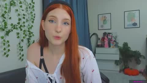  OLIVIA    online show from November 24, 2025, 9:03 pm