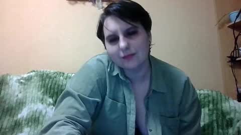 Snapshot of olivia_sweet11 chatting on February 9, 2026, 1:04 pm Olivia online show from February 9, 2026, 1:04 pm