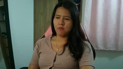 Olivia online show from March 8, 2026, 5:39 pm