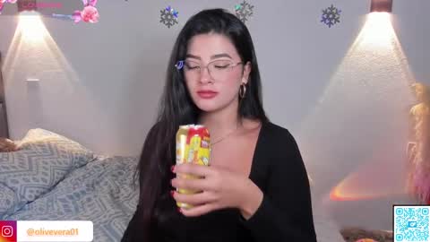 Snapshot of olivia_wiston chatting on December 24, 2024, 7:28 am Olivia 40 off online show from December 24, 2024, 7:28 am