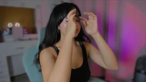 Olivia online show from March 2, 2025, 6:59 am