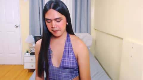 olivia_xxo online show from June 29, 2026, 10:15 am