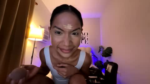 Olivia online show from April 6, 2026, 5:25 pm