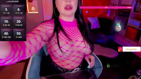 Snapshot of oliviagoold chatting on November 17, 2025, 7:30 pm Oliviagoold online show from November 17, 2025, 7:30 pm