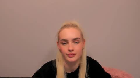 Snapshot of oliviahappy chatting on February 21, 2026, 6:09 pm oliviaBeauty online show from February 21, 2026, 6:09 pm