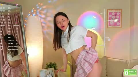 Olivia online show from February 8, 2026, 7:45 am