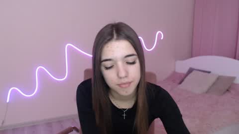 Olivia online show from December 5, 2024, 8:11 pm