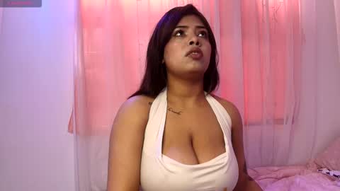 Snapshot of olivialoren chatting on February 1, 2026, 7:23 pm Olivia online show from February 1, 2026, 7:23 pm