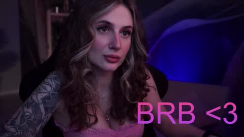 Liv online show from November 18, 2025, 5:23 am