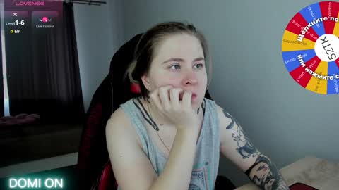 Snapshot of oliviamunk chatting on January 27, 2025, 8:29 am . online show from January 27, 2025, 8:29 am