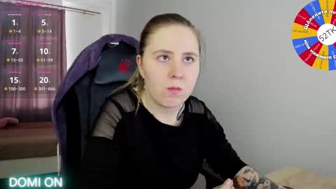 Snapshot of oliviamunk chatting on February 13, 2025, 12:11 pm . online show from February 13, 2025, 12:11 pm