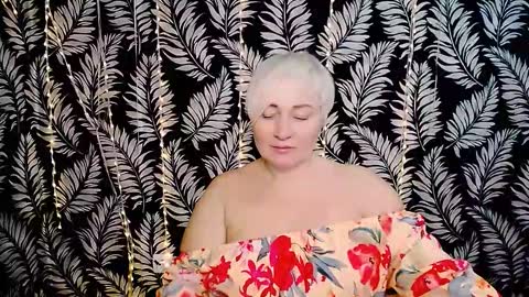 Snapshot of oliviaoskar_ chatting on January 16, 2026, 12:20 pm Kelly online show from January 16, 2026, 12:20 pm