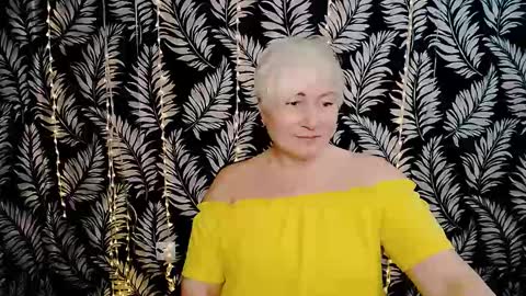 Snapshot of oliviaoskar_ chatting on February 21, 2026, 1:23 pm Kelly online show from February 21, 2026, 1:23 pm