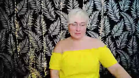 Snapshot of oliviaoskar_ chatting on March 5, 2026, 1:07 pm Kelly online show from March 5, 2026, 1:07 pm
